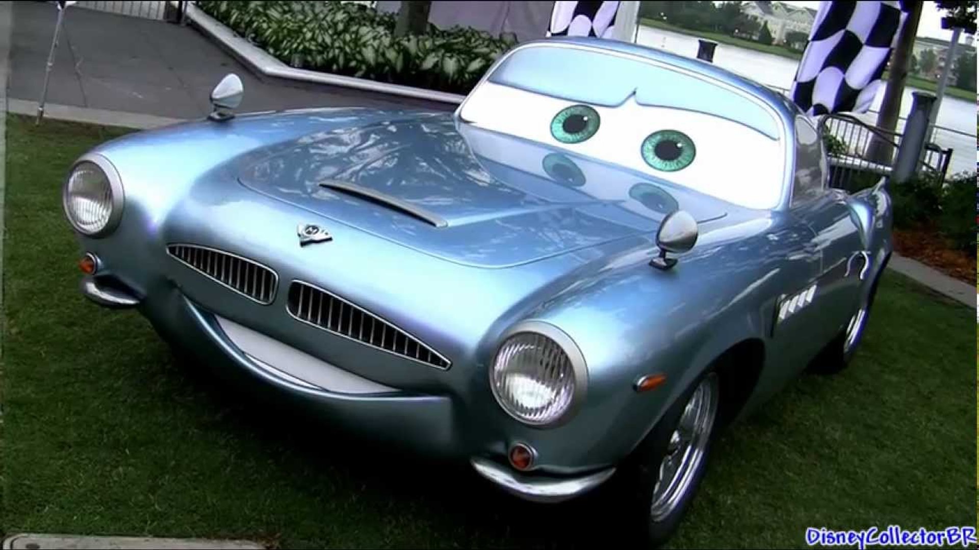 Meet and Greet Finn McMissile - Mater Downtown Disney Cars 2 Masters  Weekend 2012 - video Dailymotion