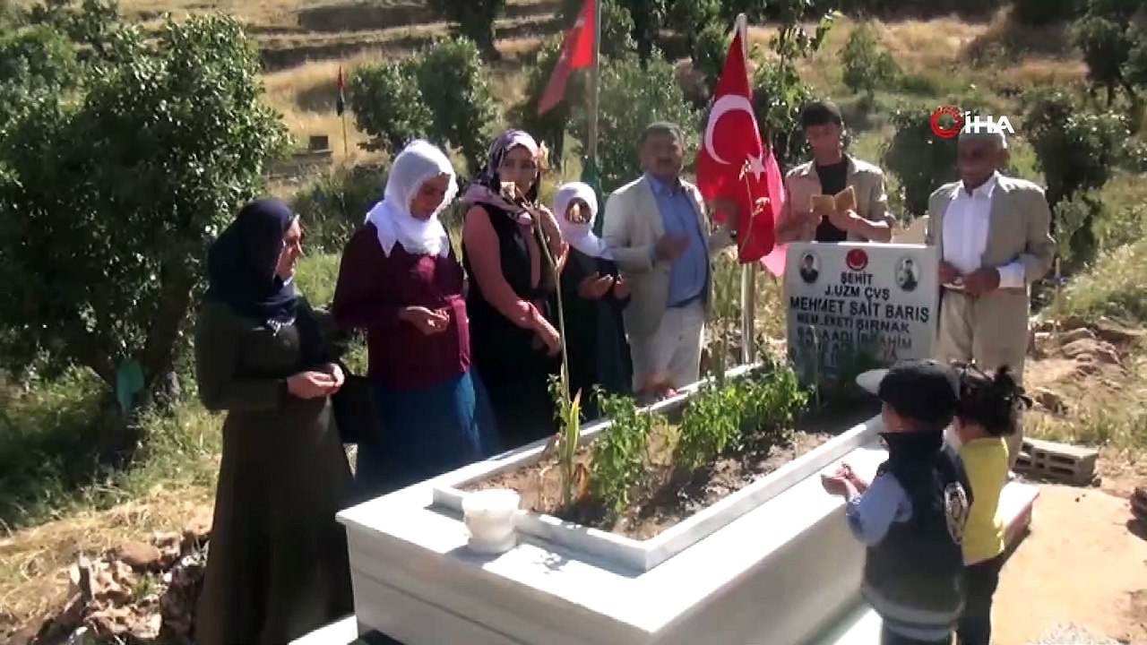 Şehidin adı köy okulu ve taziye evine verildi