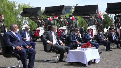 Bingöl'de sosyal mesafeli törenle 25 yeni iş makinesi hizmete girdi