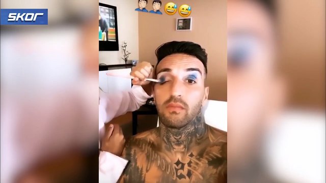 Yıldız futbolcunun ev hali şaşırttı! Kızları rahat bırakmadı