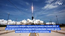 Astronautas estadounidenses han abordado con éxito la estación espacial internacional