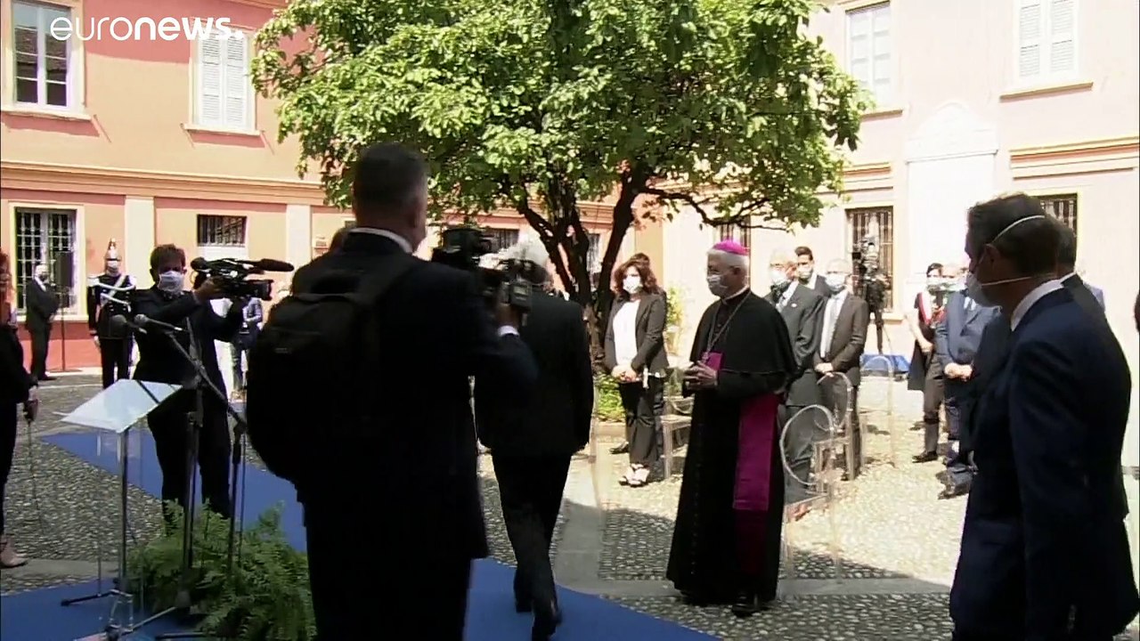 Italien gedenkt der Toten von Covid-19, Salvini protestiert wieder