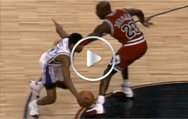 Скачать видео: Crossover aniquiladores de Allen Iverson ¡Deja temblando a Michael Jordan!