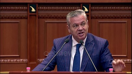 Ora News - Murrizi: Taksidarët gjobisin bizneset sipas urdhrit që jep sulltani në Facebook