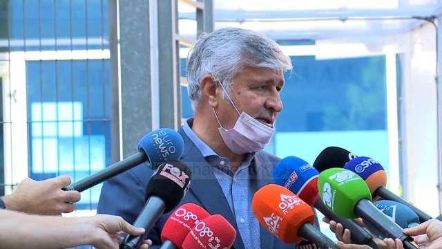 Top News - Gjyqi ndaj Tahirit/ Shtyhet, shkak njoftimi i vonuar