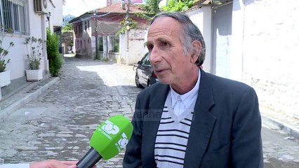 Investimi i çuar dëm/ Cilësia e dobët e punimeve në rrugët e lagjes muzeale në Elbasan