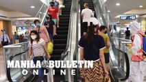 Small crowds in malls despite lockdown easing