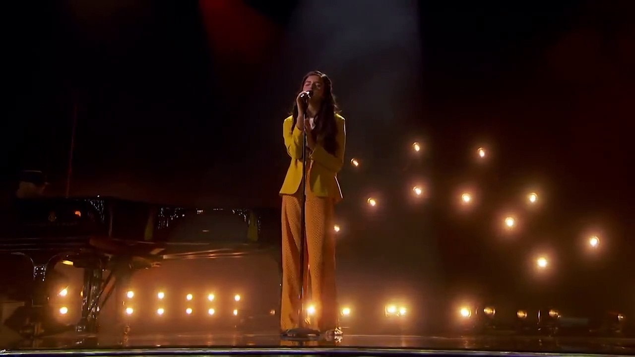 OMG! Simon Cowell's Never Heard That Version Before! - Got Talent Global