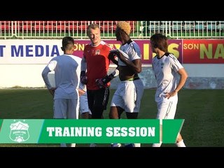 Ngắm nhìn gu thời trang tóc độc - lạ của các chàng trai phố núi | HAGL Media