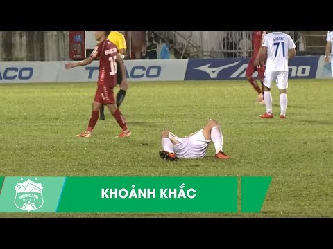 Không có trên TV: Minh Vương đổ gục sau chiến thắng cảm xúc của Hoàng Anh Gia Lai trước Hải Phòng FC