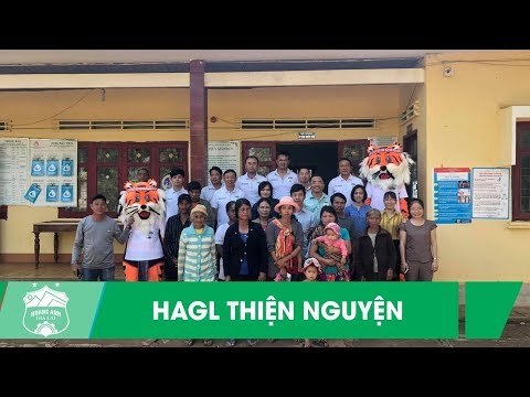 CLB HAGL trao quà cho người nghèo huyện Đắk Đoa, tỉnh Gia Lai | HAGL Media