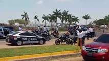 Agentes viales y periodistas despiden a Alberto Velarde