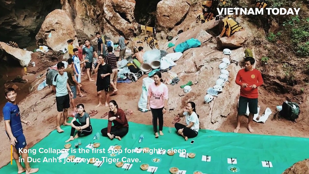 Discover giant sinkhole in Vietnam’s Phong Nha-Ke Bang cave system