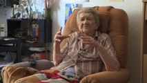 Top News - Nuk i lejohet eutanazia/ Francë, 100 vjeçarja në grevë urie