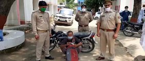 शामली अंतर राज्य चोर गिरफ्तार, दो चोरी के लैपटॉप चोरी और बाइक बरामद