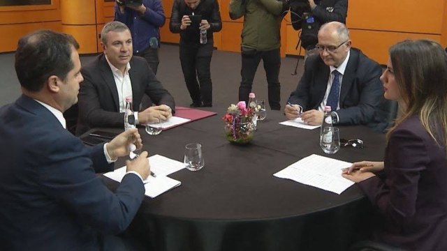 Ora News - Teknologjia në zgjedhje, Nuk ka konsensus pas 4 orë mbledhje të Këshillit Politik