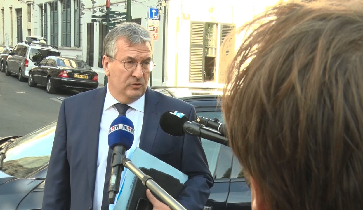 Pierre-Yves Jeholet: "Vers plus de responsabilisation individuelle"