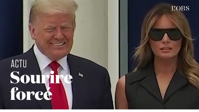 Donald Trump demande-t-il à Melania Trump de sourire pendant une photo ?