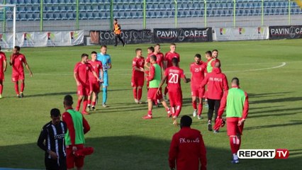Report TV - Një futbollist i Bylisit pozitiv me koronaviurs, ja çdo të ndodhë me kampionatin