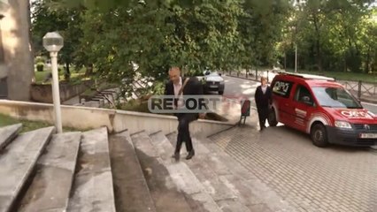 Kush është përfaqësuesi i SHBA-së që po bën përpjekjet e fundit për 'Zgjedhoren'?