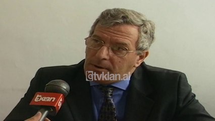 Gramoz Pashko largohet nga koordinatori i Paktit - (10 Maj 2000)