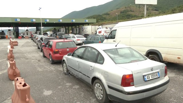 Ora News - Shqipëria hap kufijtë, punëtorët sezonale fluks drejt Malit të Zi e Greqisë