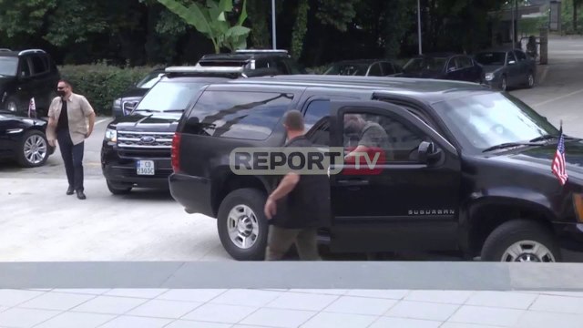 Report TV -Nis takimi i ambasadorëve të SHBA, BE dhe Britanisë më Bashën për 'Zgjedhoren'