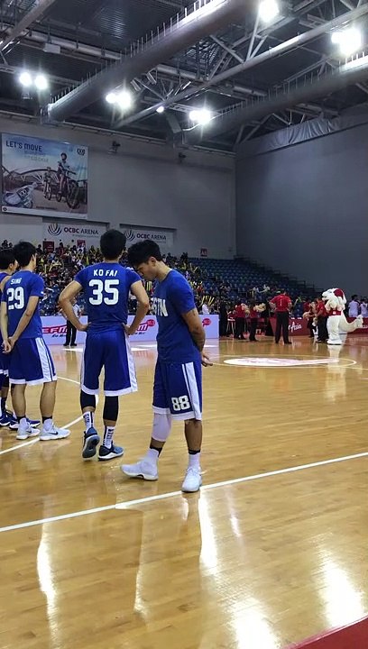 Courtside Slingers 1 | Anthony S Casey Singapore