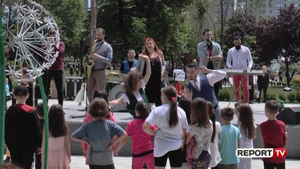 Report TV -Teatri Metropol prezanton muzikalin “Të mirësjellshmit” për fëmijët në shesh!