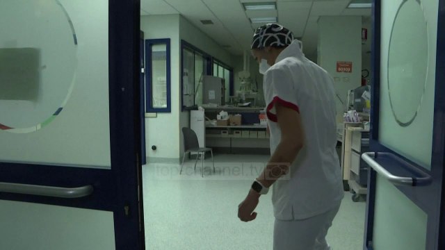 Top News - Zbulimi i çuditshëm i ekspertëve italianë: Virusi nuk është larguar, por vret më pak!