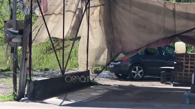 Ora News - Tiranë: Vëllezërit binjakë rrihen me sende të forta përfundojnë në spital