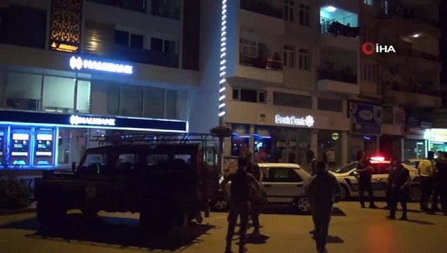 Polisten kaçan şahıs bir başka polis aracına çarparak durabildi