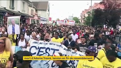 Paris : une manifestation en soutien à Adama Traoré démarre dans le calme et se termine sous haute tension