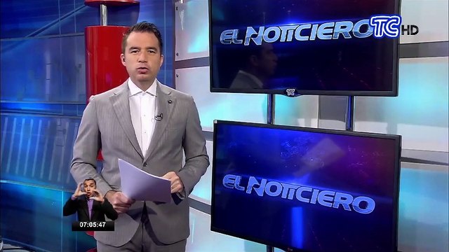 Emergencia por incendio en el cerro Santa Ana de Guayaquil