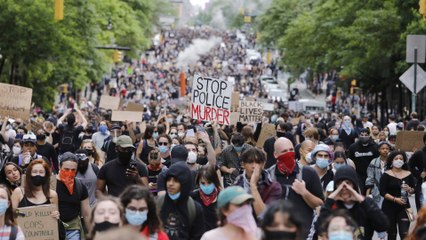 المسيرات الاحتجاجية في نيويورك تتواصل رغم حظر التجوال