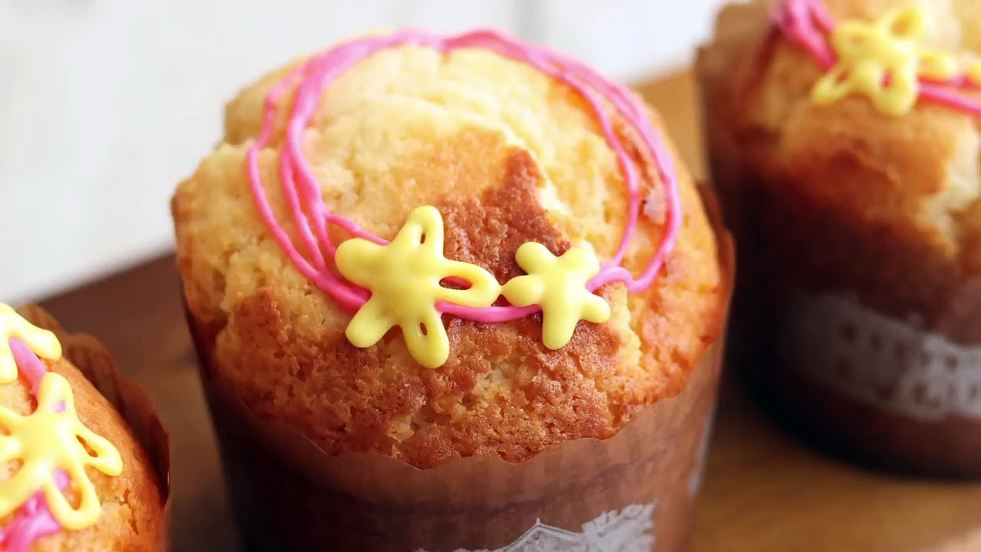濃厚ホワイトチョコのカップケーキ ホットケーキミックスで作るバターなしの簡単ホワイトデーレシピ ラッピングあり Hidamari Cooking Video Dailymotion