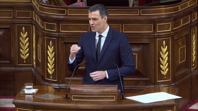 Sánchez respalda en el Congreso al ministro del Interior ante los ataques de la oposición