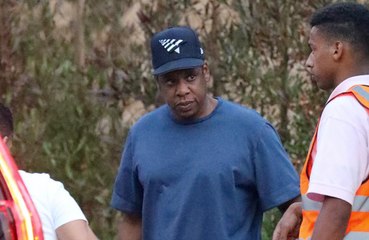 Jay-Z compra pagine di giornale in memoria di George Floyd
