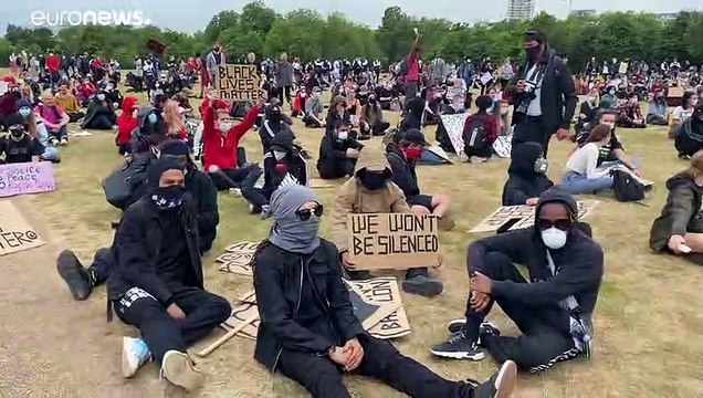 Нет справедливости, нет мира . Акция протеста в Лондоне