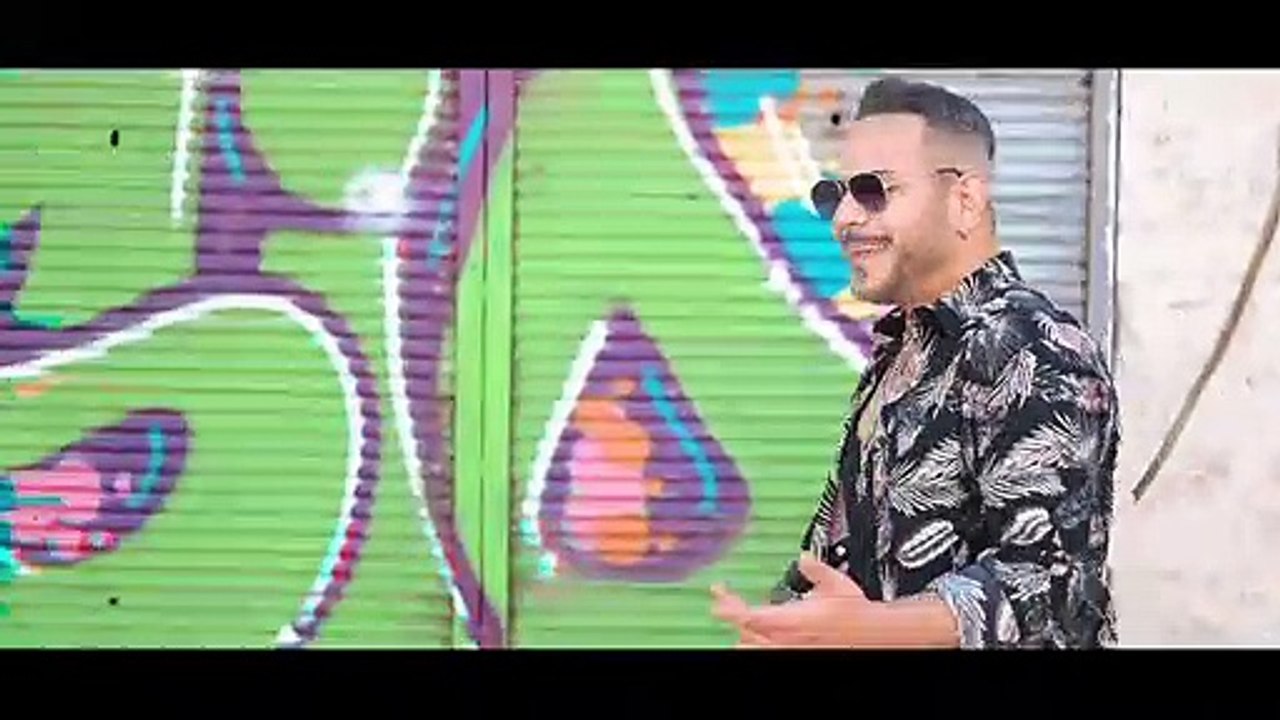 Deniz Cem - Leila