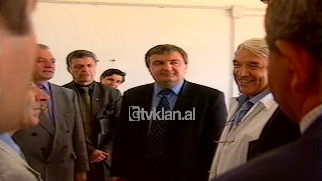 Kryeministri Ilir Meta vizite ne Durres (16 Maj 2000)