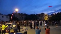 Karantina süresi uzatılan mahalle protesto etti, bölgeye çevik kuvvet ve TOMA sevk edildi