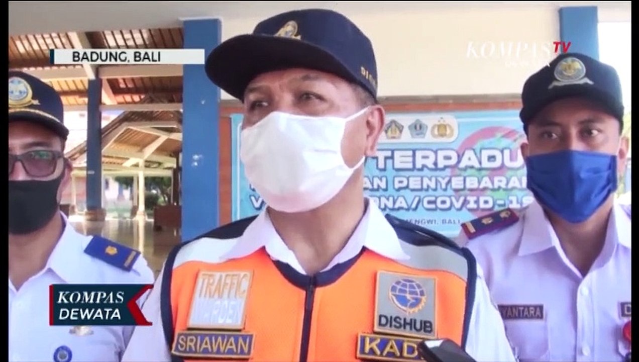 PETUGAS GABUNGAN GELAR OPERASI KENDARAAN DI LUAR BALI