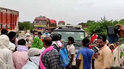 तेज रफ्तार दौड़ रही शिफ्ट कार ने बाइक सवार में जोरदार टक्कर मार दी