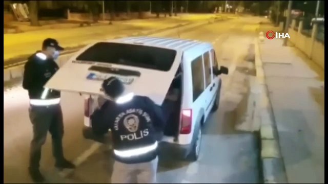 Kendilerini polis olarak tanıtıp vatandaşı 188 bin TL dolandırdılar