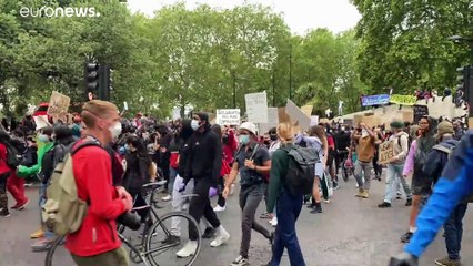 Londonban is a rasszizmus ellen tüntettek