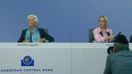 El BCE prevé una contracción del 8,7 % y aumenta la compra de deuda