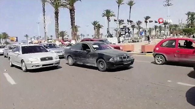 - Libyalılar, Trablus Uluslararası Havaalanı'nın Hafter'den kurtarılmasını kutladı