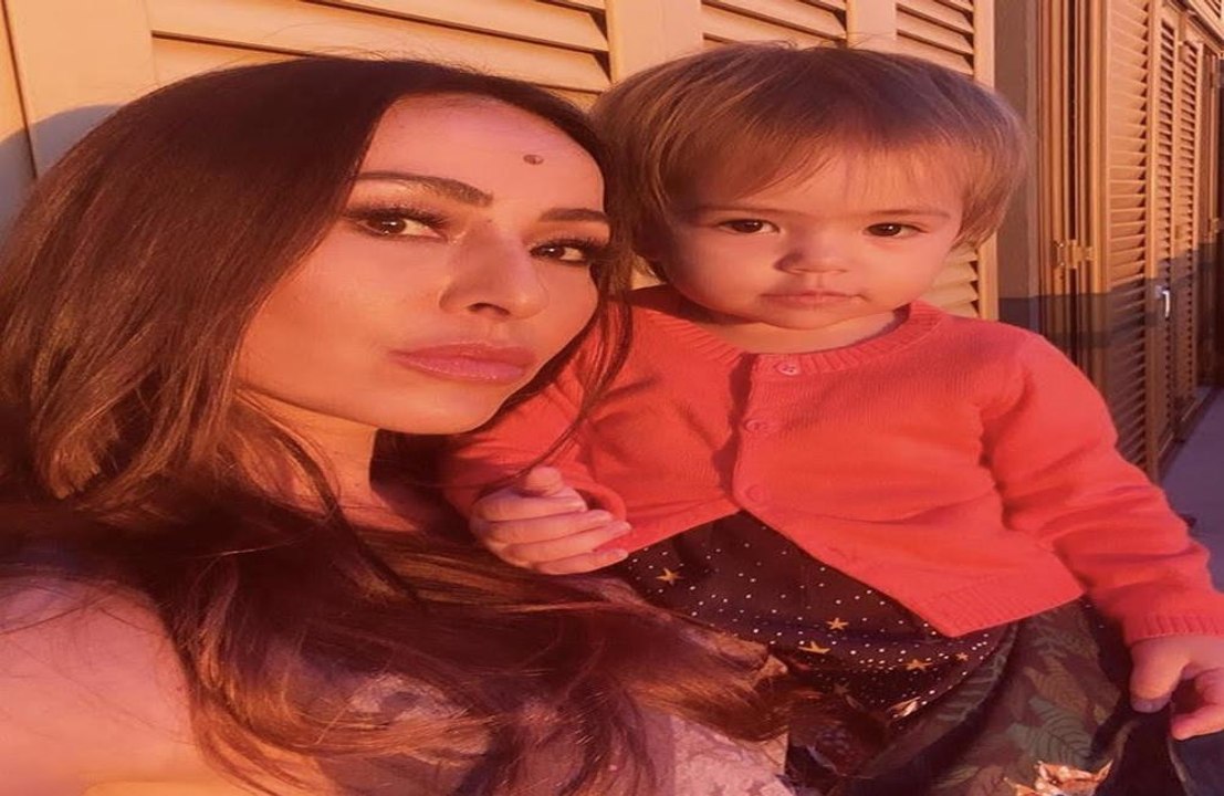 Sabrina Sato corta cabelo de Zoe e resultado diverte internautas