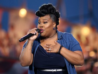 Watch Glee’s Amber Riley sing an emotional Beyoncé song while protesting